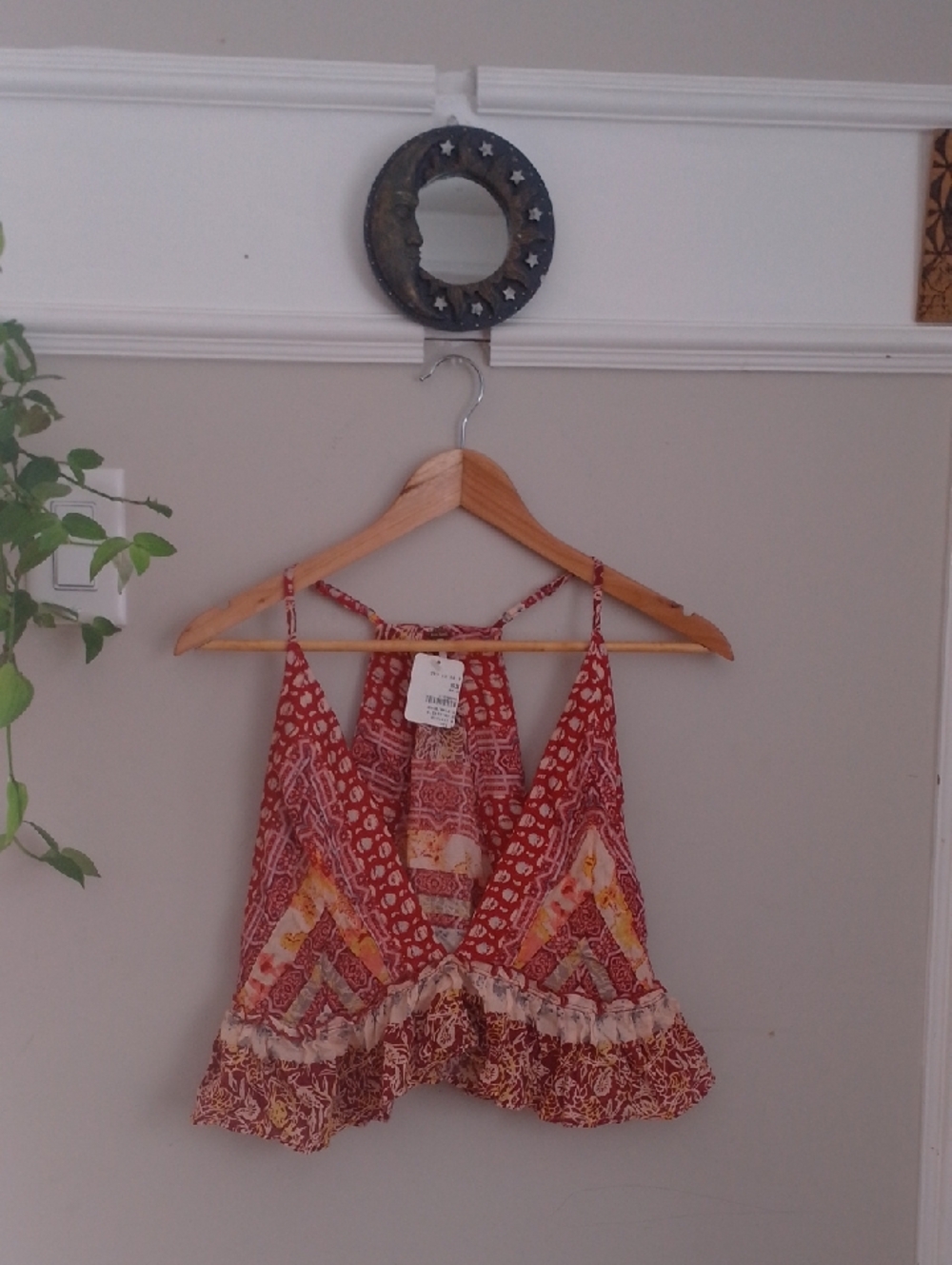 Free People NWT Lovely Free Flowing Cropped Tank Top Belly Dancing Spirit Floral